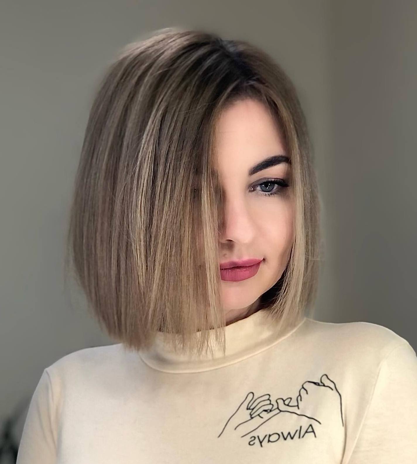 Flattering Wispy Straight Blunt Bob